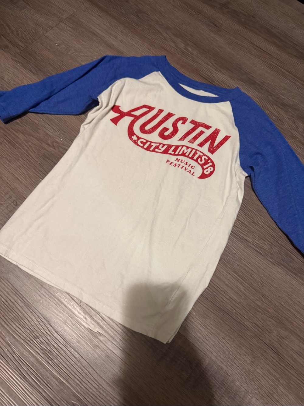 Austin City Limits Blue & Cream Raglan Kids Tee- small